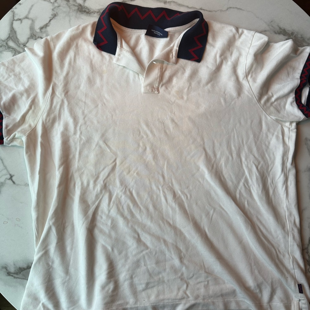 Rowing blazers white polo shirt